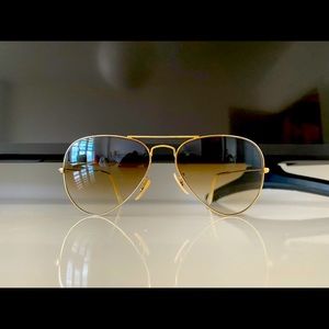 Ray Ban Aviator Sunglasses